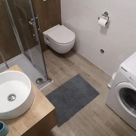 Apartament Lena