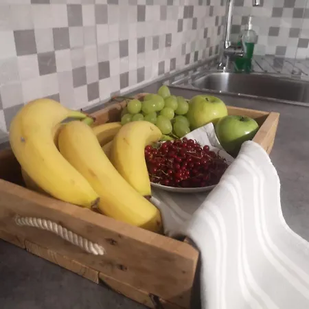 Apartament Lena *
