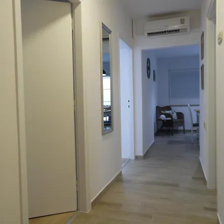 Lena Apartman